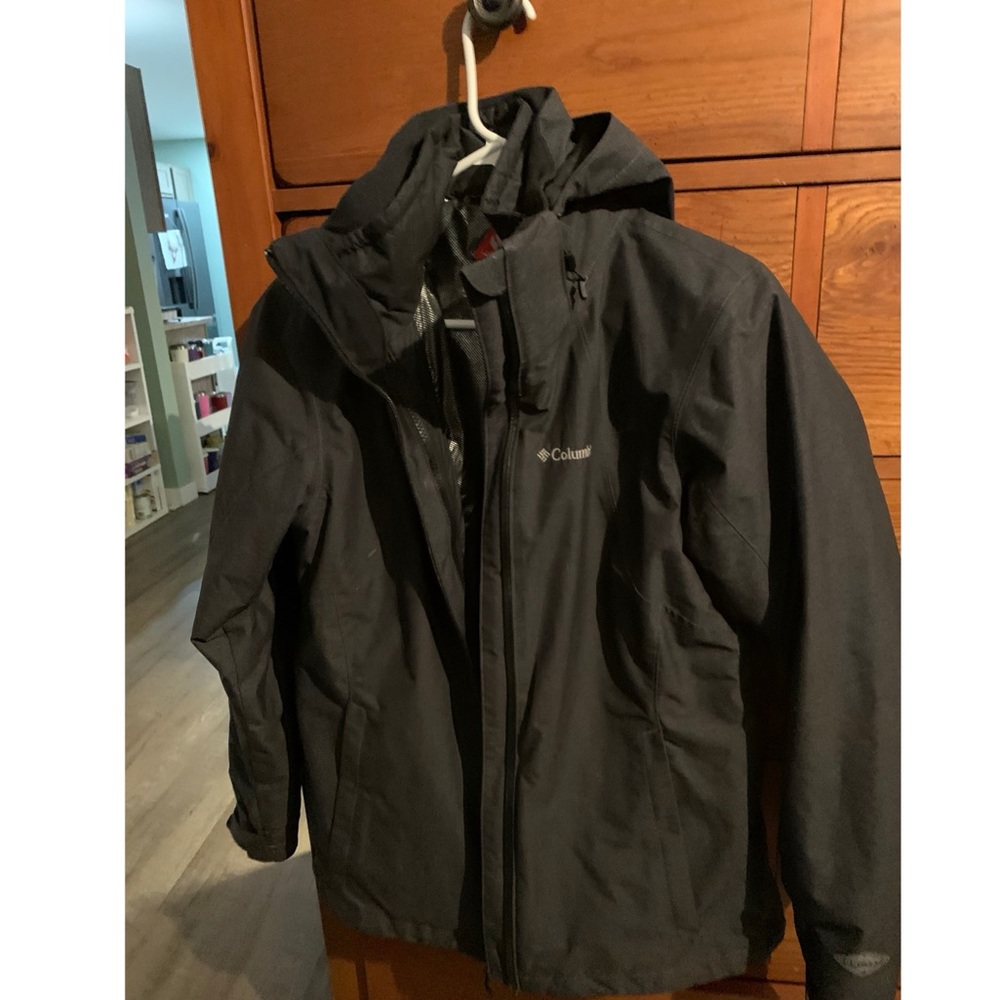Medium Columbia Winter Jacket - image 1